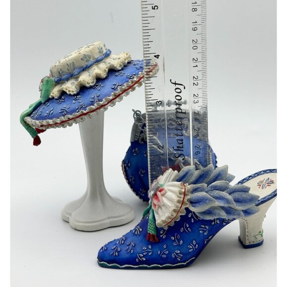 Victorian Style True Blue Miniature Shoe, Hat, Purse, Stand By Willow Hall - Picture 4 of 12